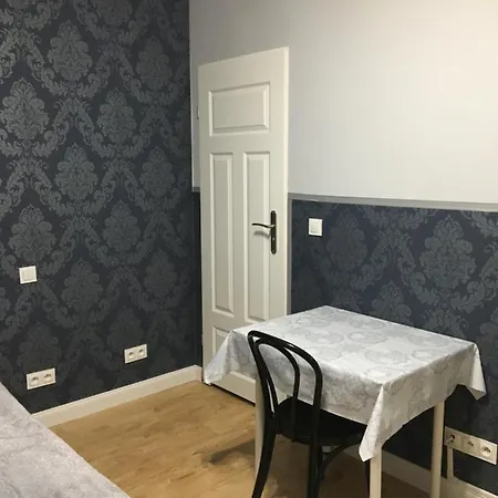 Jutrzenka Z Lazienka By Na Dni *