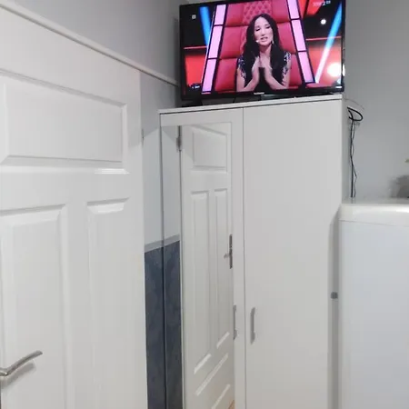 Daire Jutrzenka Z Lazienka By Na Dni Wroclaw