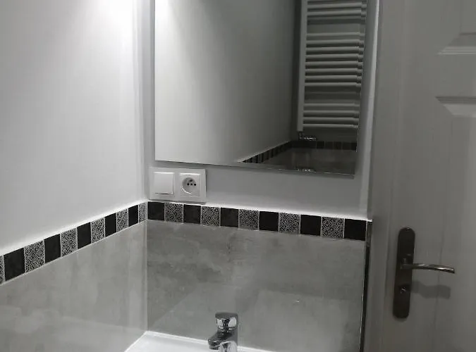 Jutrzenka Z Lazienka By Na Dni Apartmán